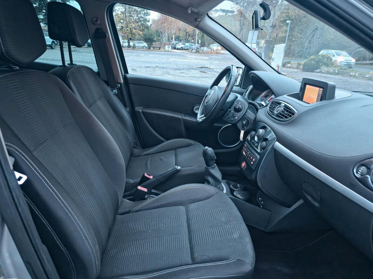 Renault Clio 1.2 16V 5 porte Luxe 2010-E4 Manuale NEO