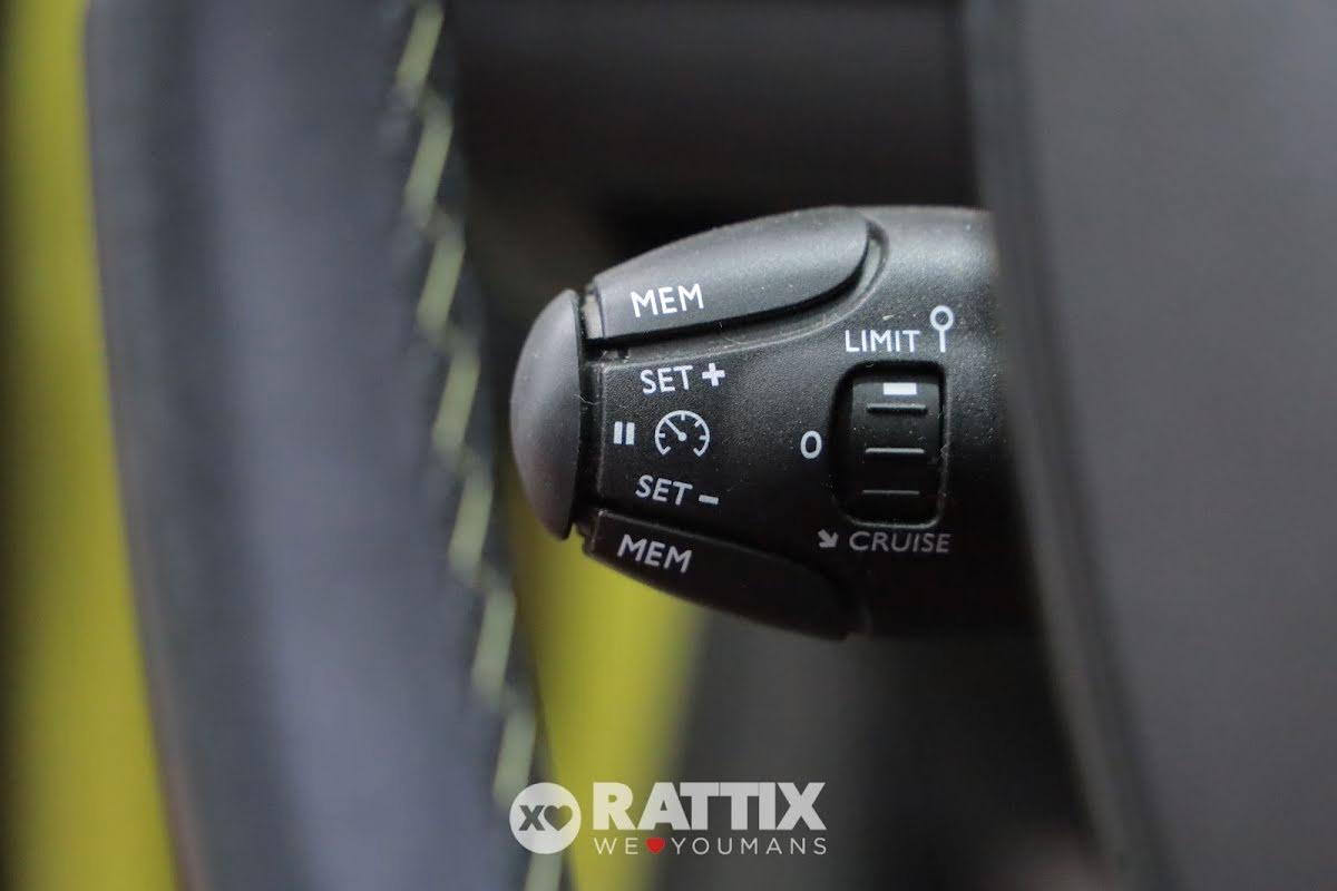 Peugeot 208 1.2 puretech 100CV GT