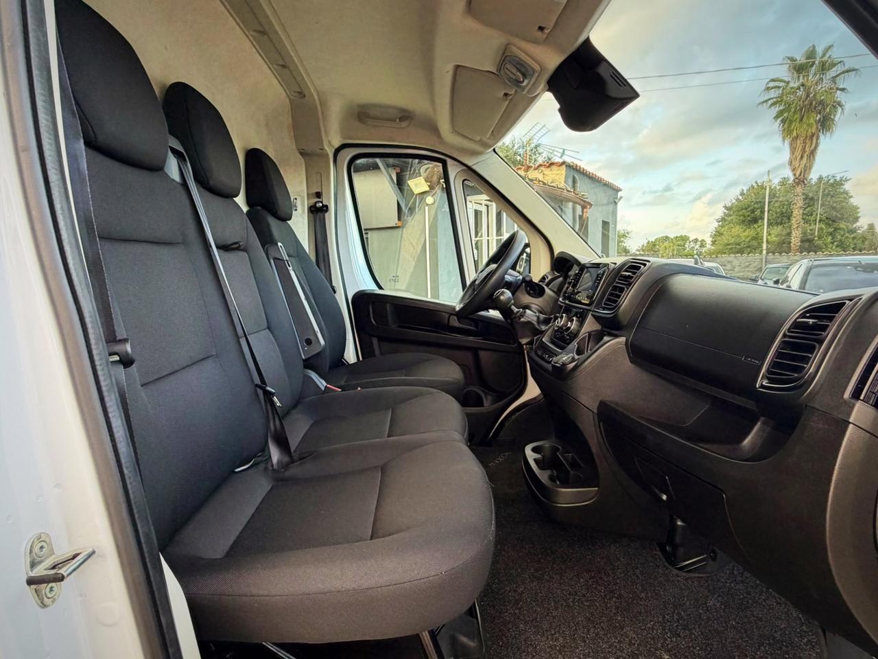 Peugeot Boxer 33 2.2 BlueHDi 140 S&S PM-TM Furgone