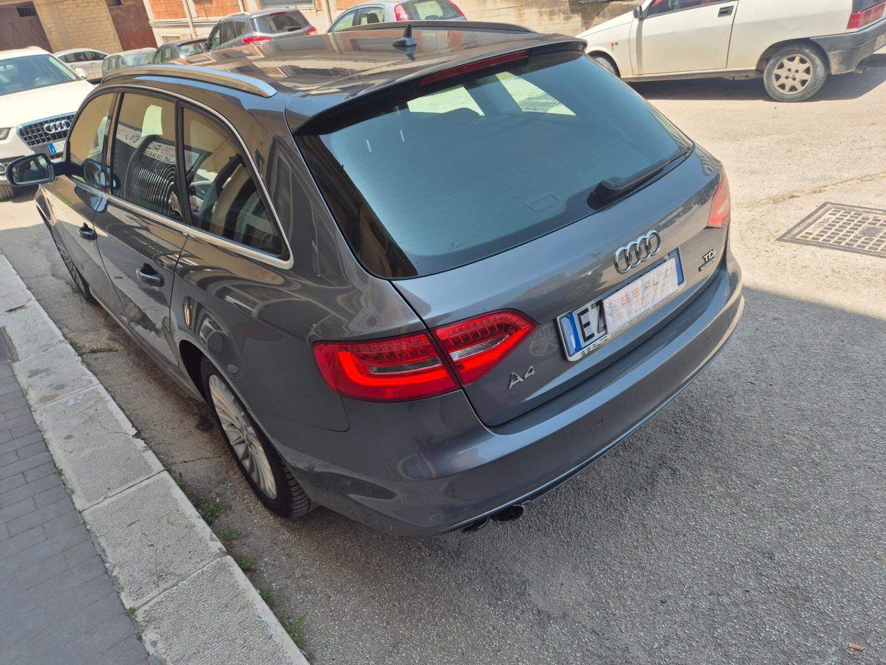 AUDI A4 2.0 TDI 150 CV S LINE ANNO 2015 KM CERTIF