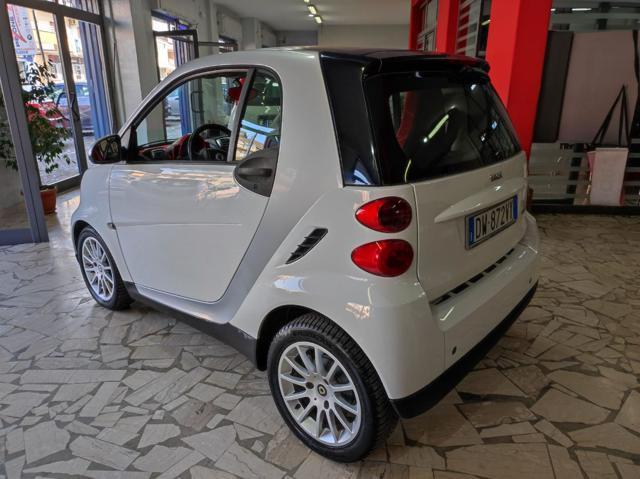 SMART ForTwo 1000 52 kW MHD coupé passion