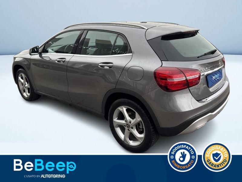 Mercedes-Benz GLA 200 D SPORT AUTO