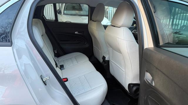 FIAT 600 HYBRID 1.2 110CV DCT MHEV LA PRIMA*24M.G.*CAM360°*