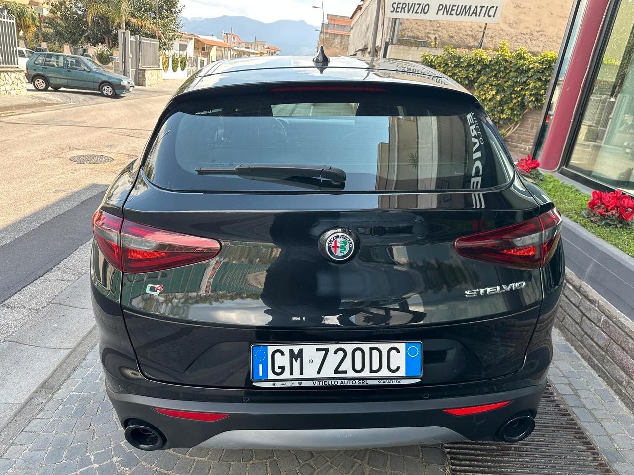 Alfa Romeo Stelvio 2.2 Turbodiesel 190 CV AT8 Q4 Business