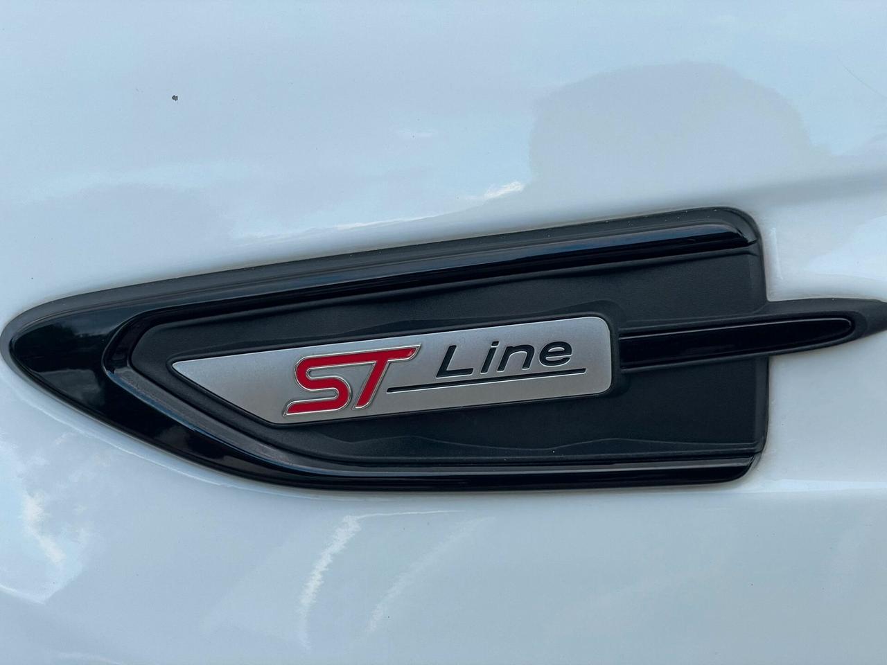 Ford Kuga 1.5 TDCI 120 CV S&S 2WD Business