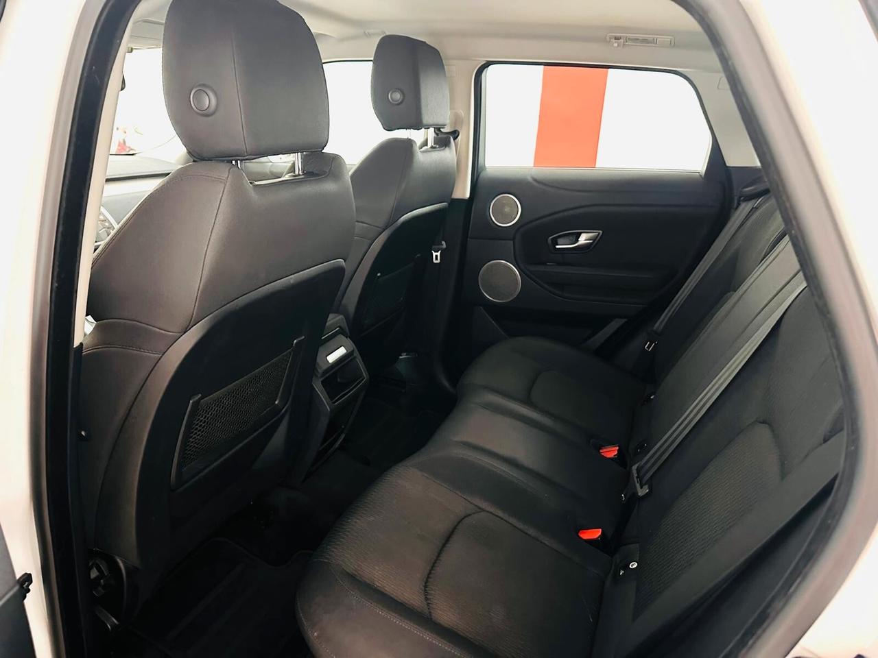 Land Rover Range Evoque 2.0 TD4 150 CV 5p. Pure