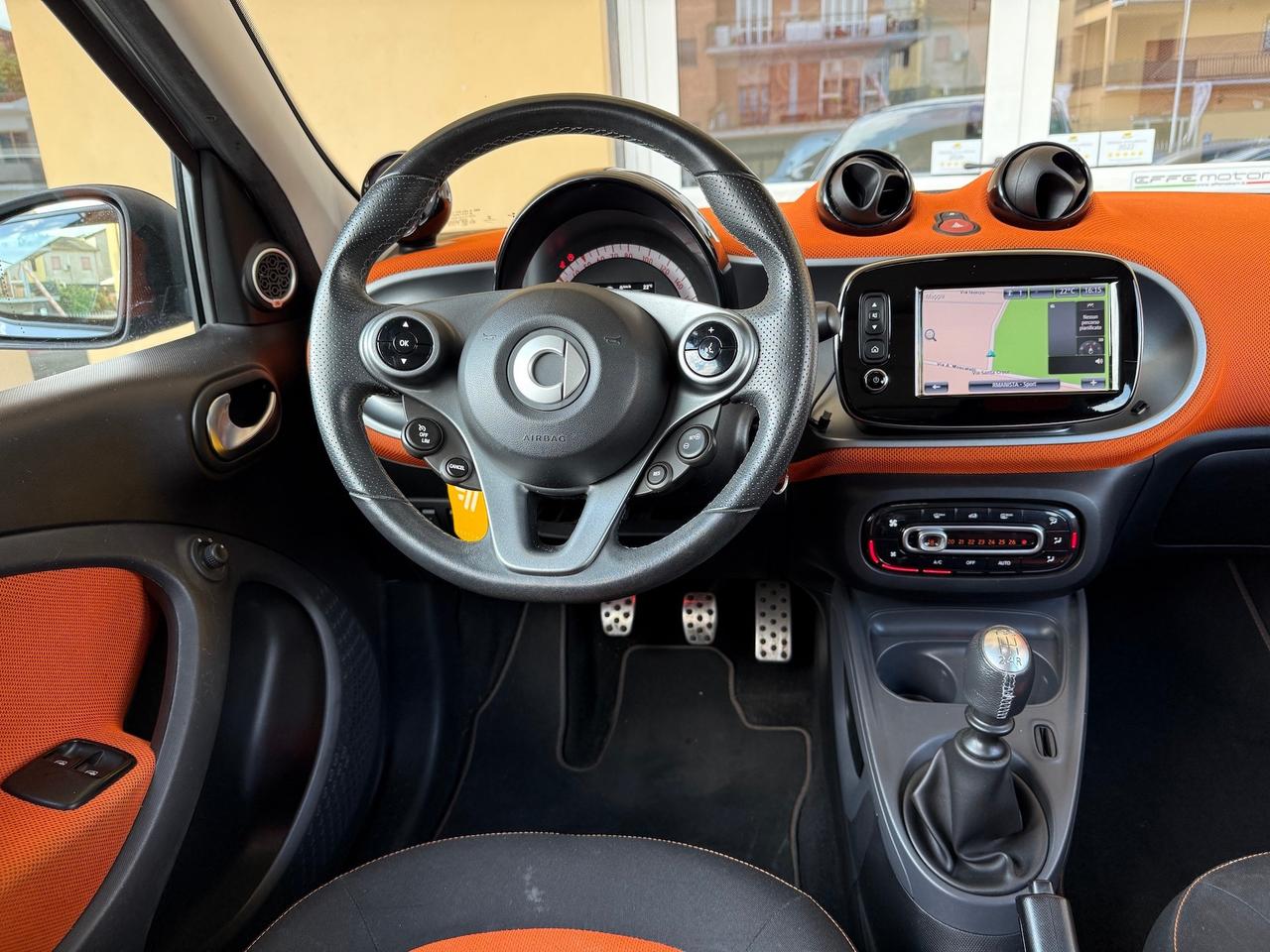 Smart ForFour 90 0.9 Turbo EDITION ONE JBL