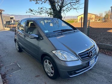 Mercedes-benz A 160 CDI BlueEFFICIENCY Avantgarde