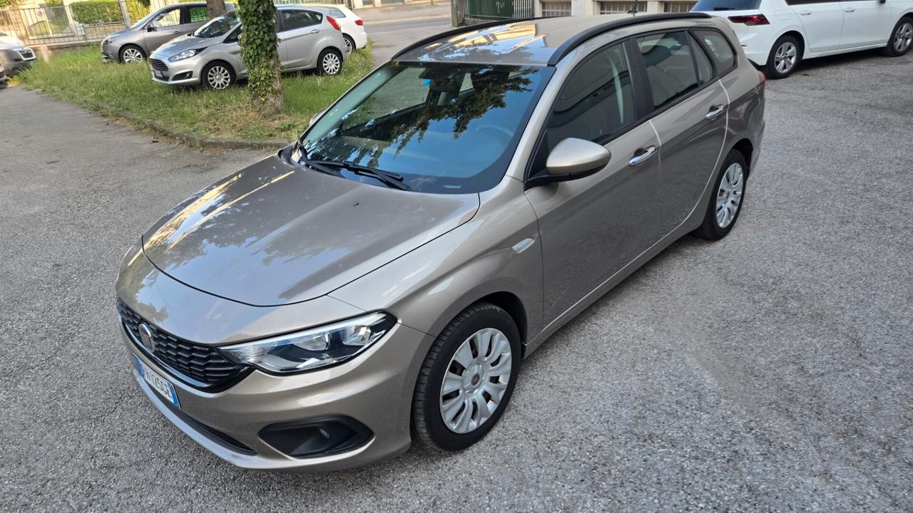 Fiat Tipo 1.6 Mjt S&S SW Lounge
