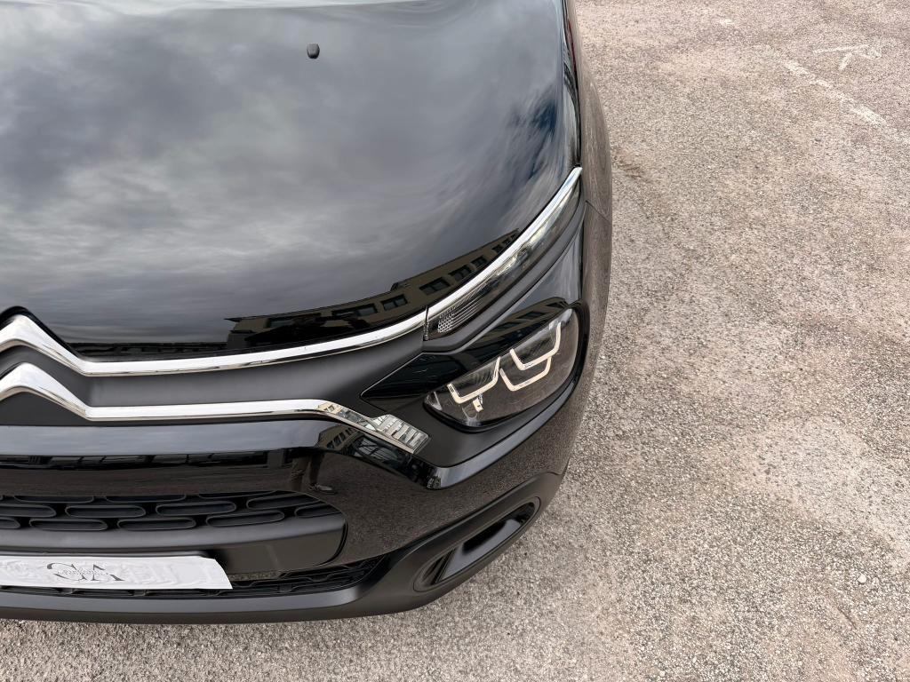 Citroen C3 1.2 puretech Shine s&s 83cv neopatentati