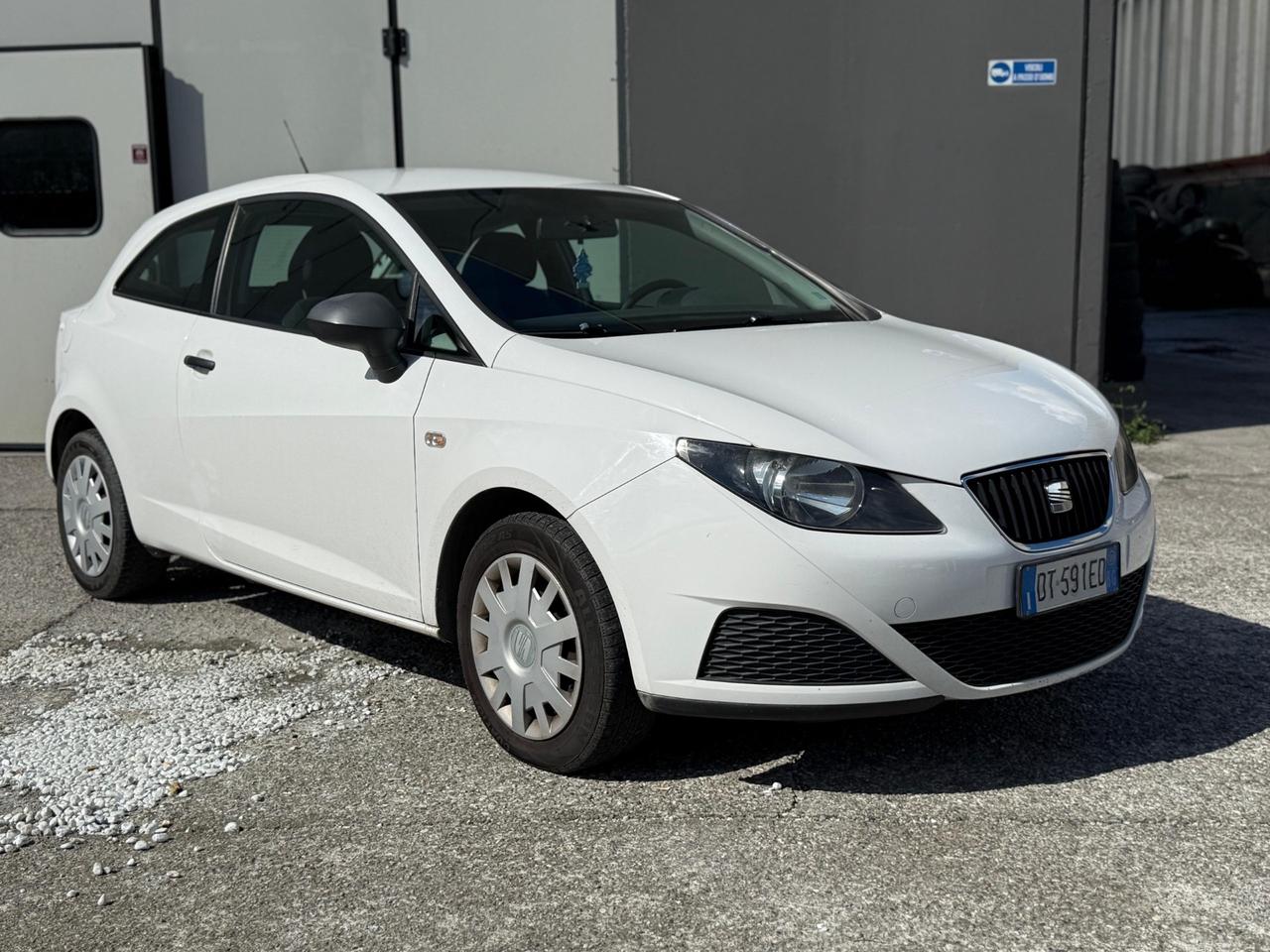 Seat Ibiza 1.2 3p. Benz gpl anno 2009 ok neopatentati