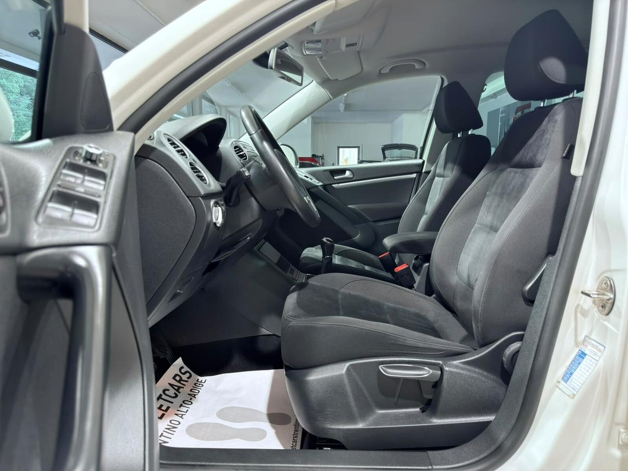 VW TIGUAN 2.0TDI 110CV SOLO 53.000km 1HANDE