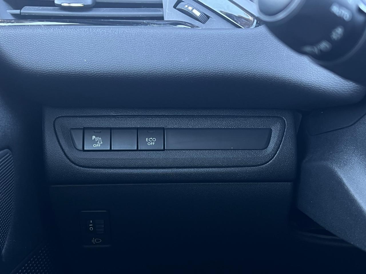 Peugeot 208 PureTech 82 Stop&Start