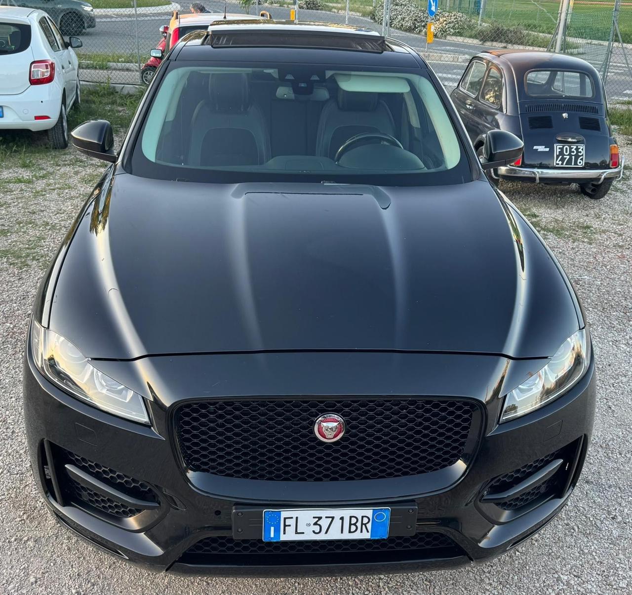 Jaguar F-Pace 2.0 D 180 CV AWD aut. R-Sport