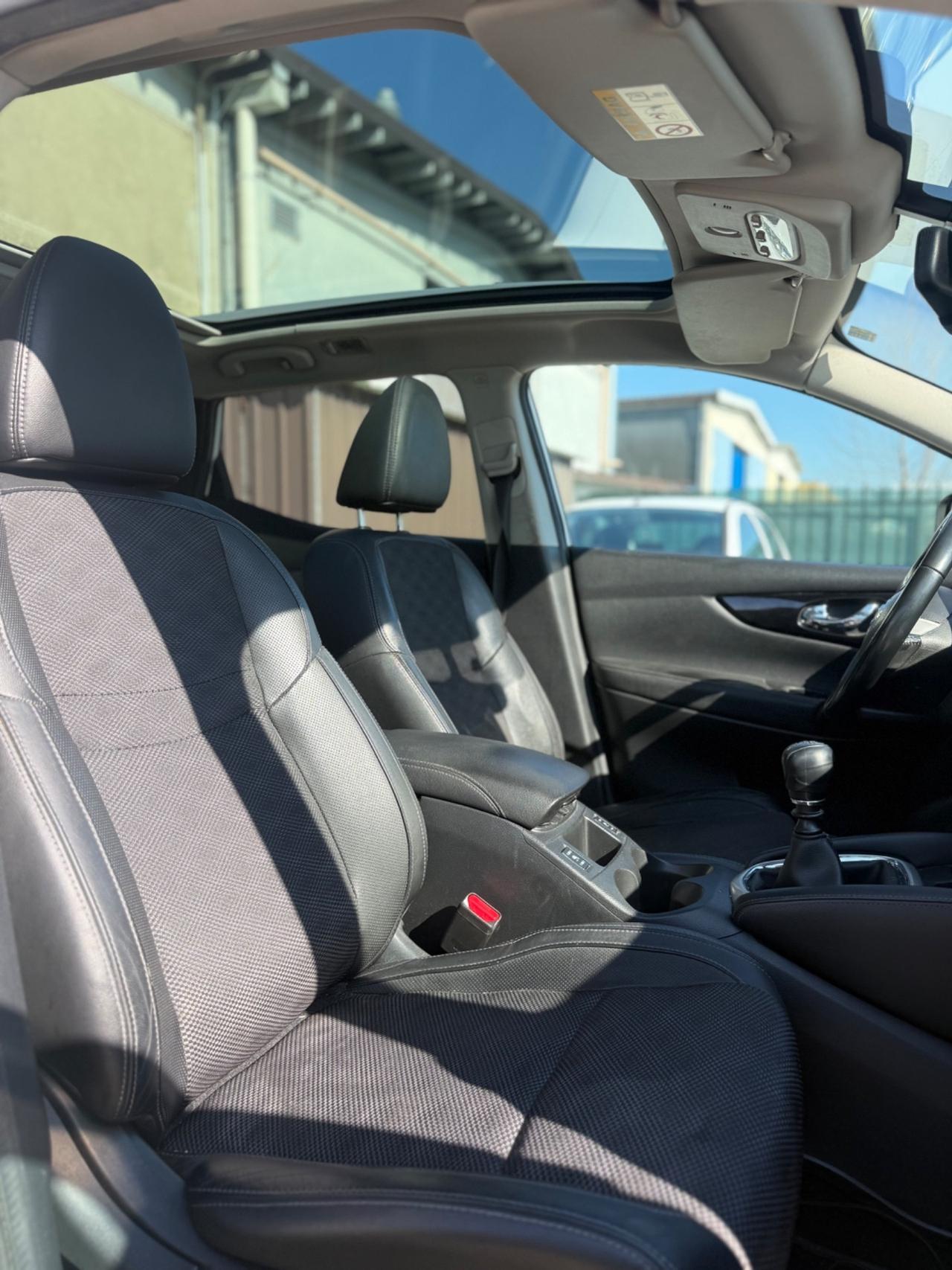 Nissan Qashqai 1.5 dCi DPF Tekna