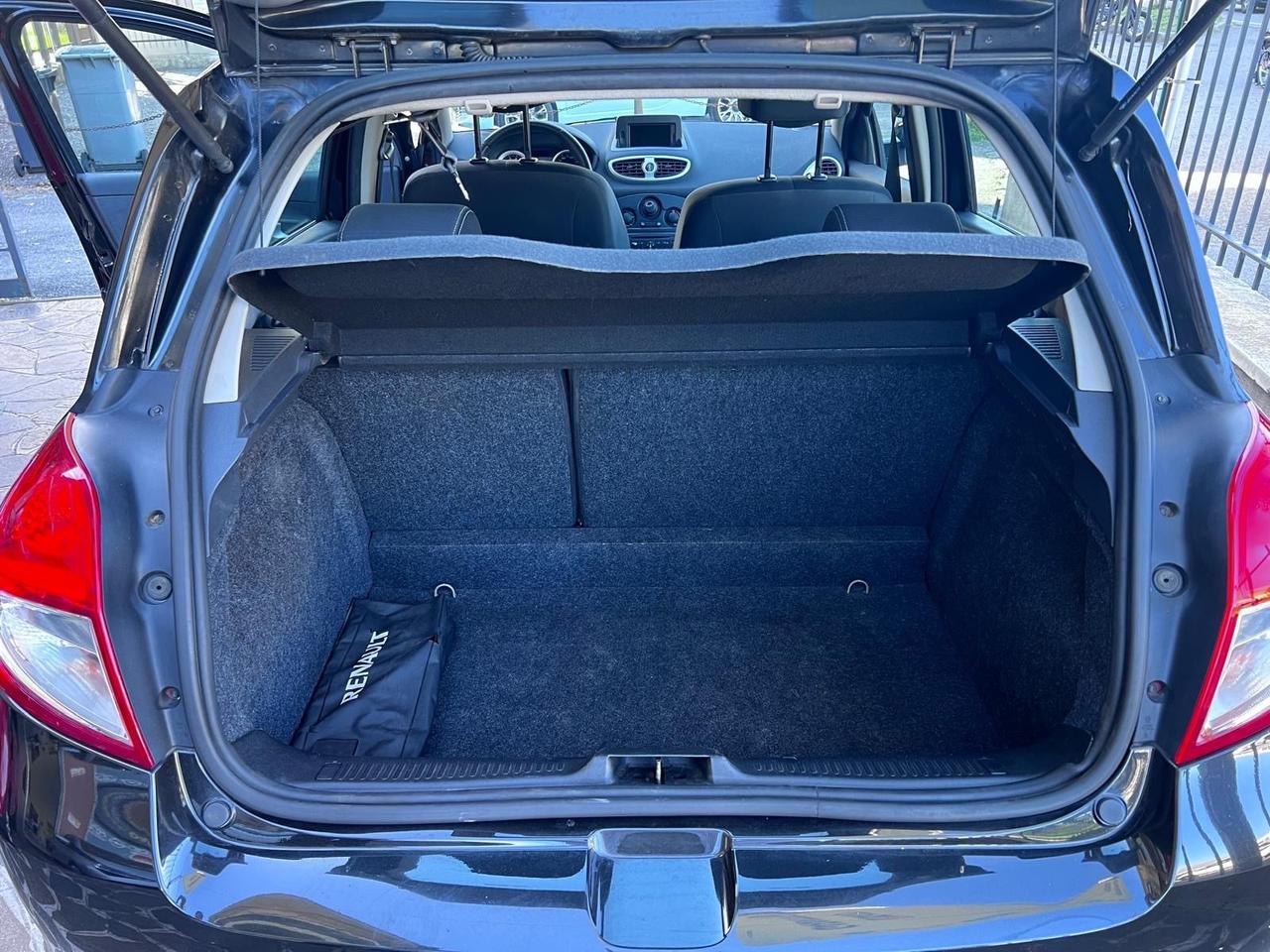 Renault Clio 1.2 16V 5 porte Luxe