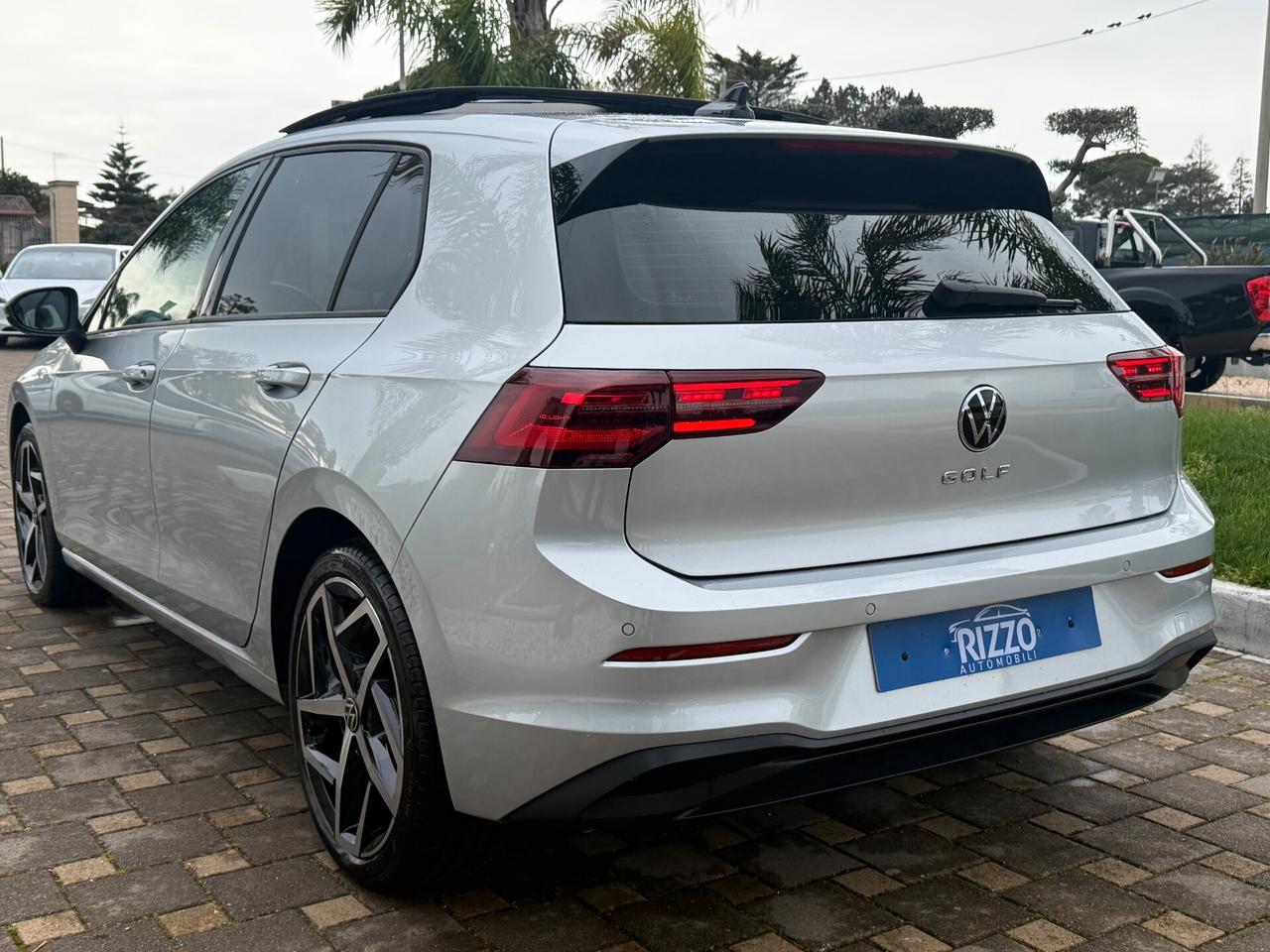 VOLKSWAGEN GOLF 8 2.0TDI 150CV DSG TETTO NAVI LED AMBIENT FULL LIGHT