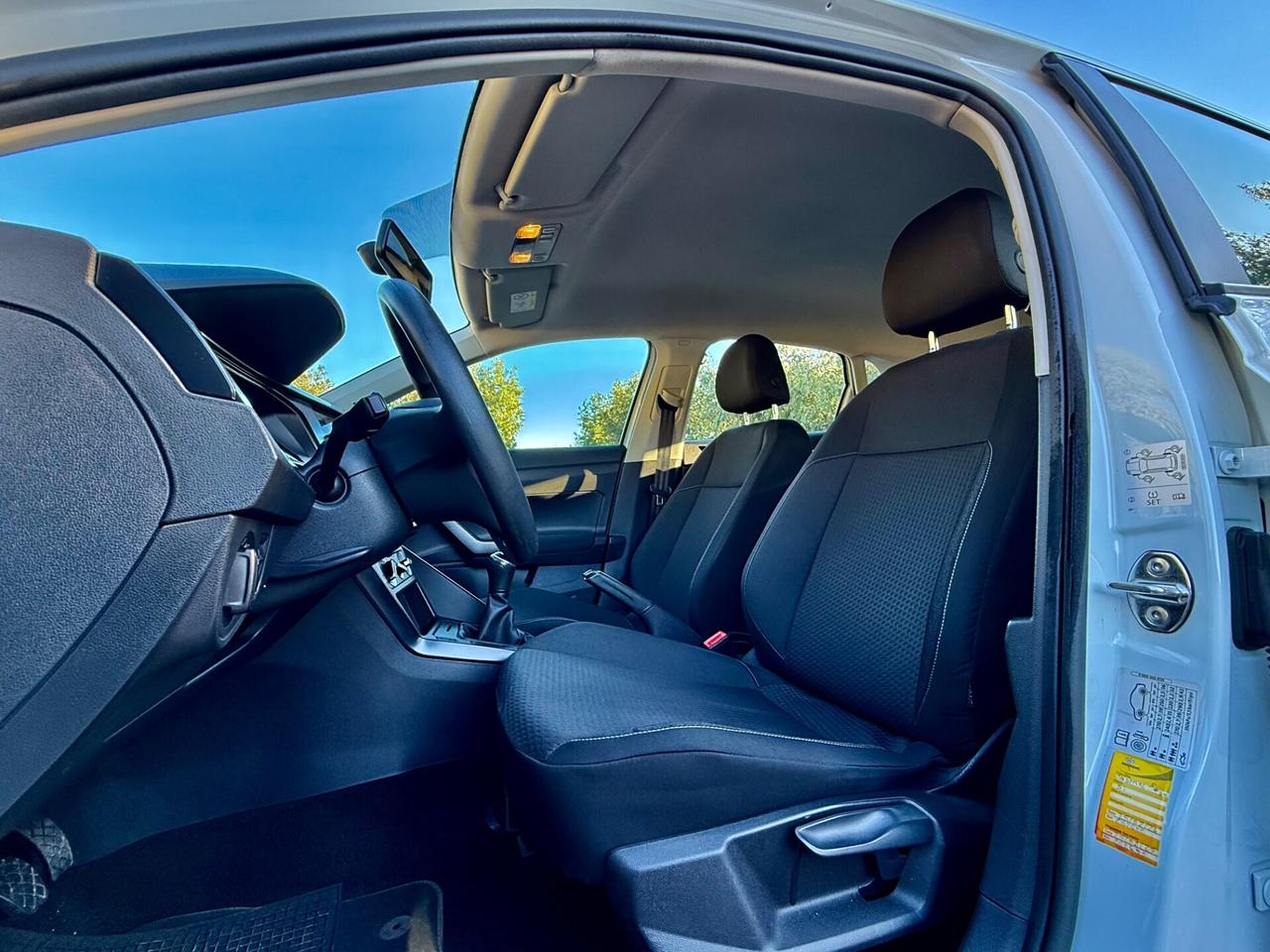 VOLKSWAGEN POLO 1.6TDI 80CV COMFORTLINE 2019 UNI PRO