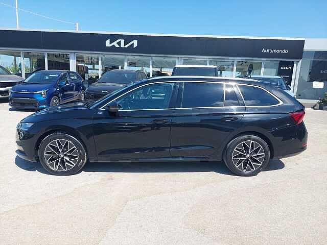 SKODA Octavia 2.0 TDI 150 CV DSG S/Wagon