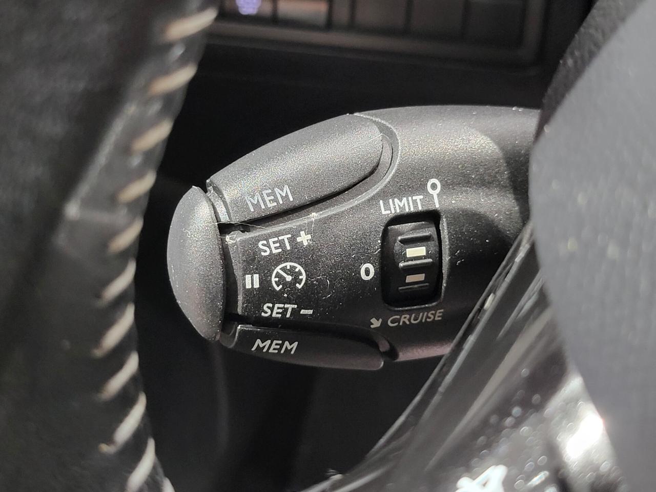 Peugeot 308 - 2016 1.6 BlueHDi 100 Cv SW