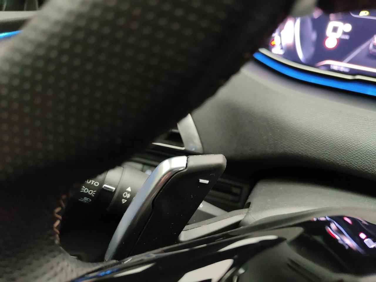 PEUGEOT 3008 II 2021 1.2 HYBRID 136CV GT E-DCS6 (CAMBIO AUTOMATICO)