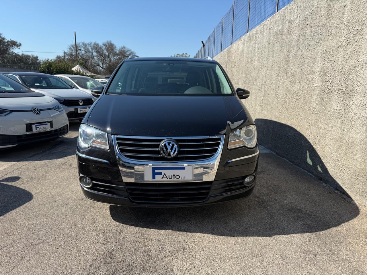 Volkswagen Touran 7 POSTI ,2.0 TDI 170CV DSG Highline,Cambio Automatico,Navigatore,Climatronic,ecc.