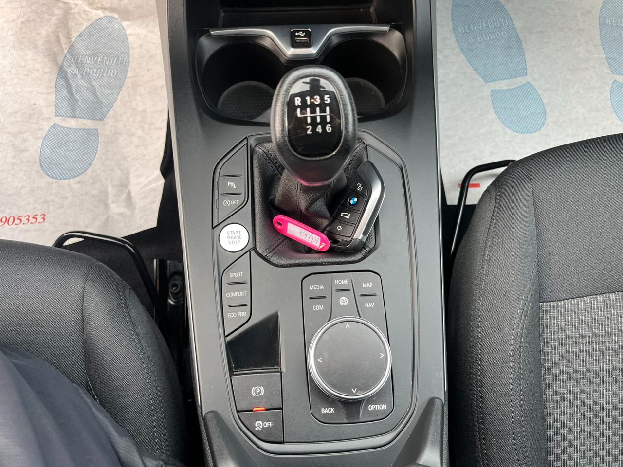 Bmw 118 118d 5p. Business Advantage