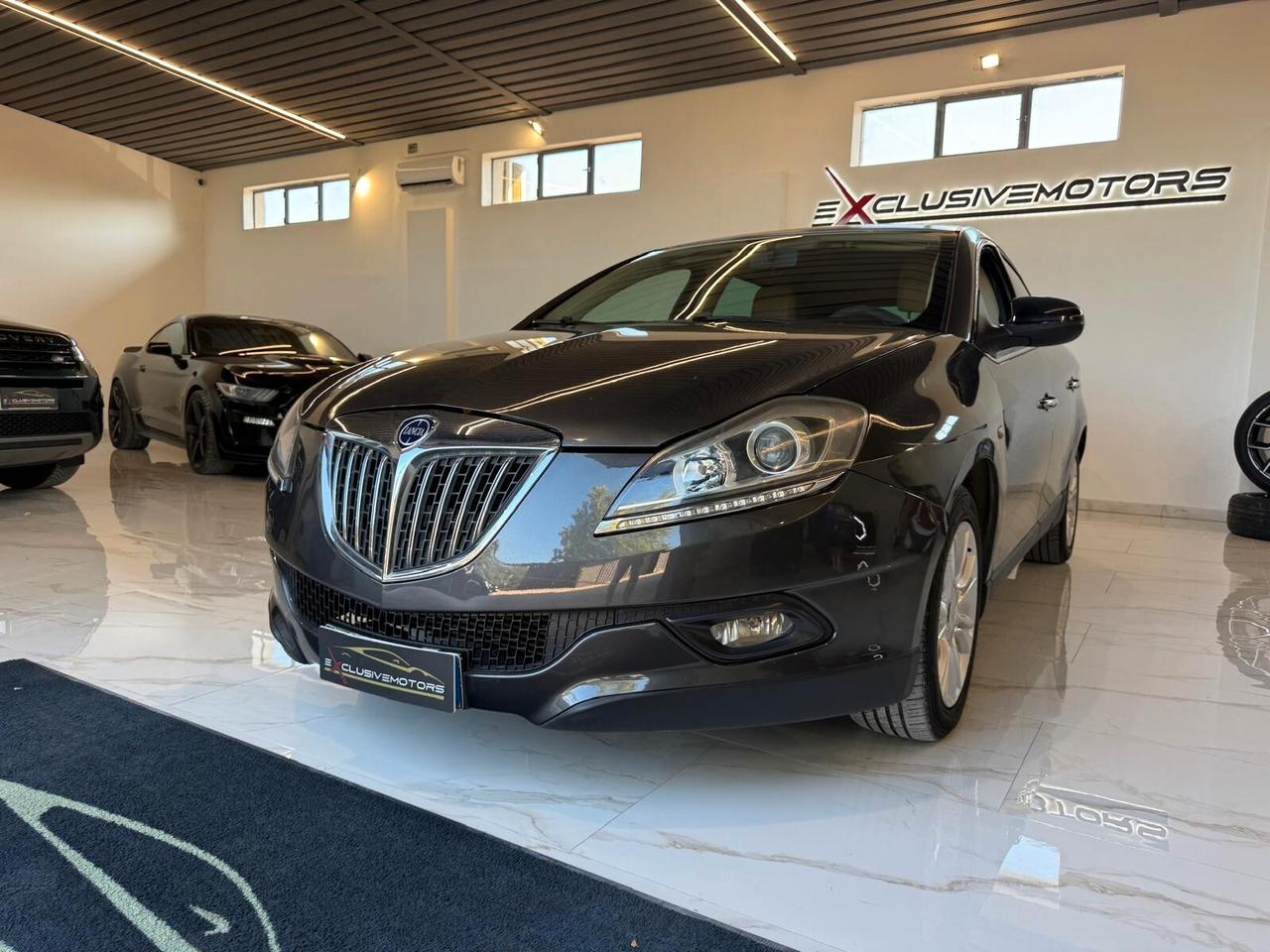Lancia Delta 1.6 MJT DPF 105 CV Silver