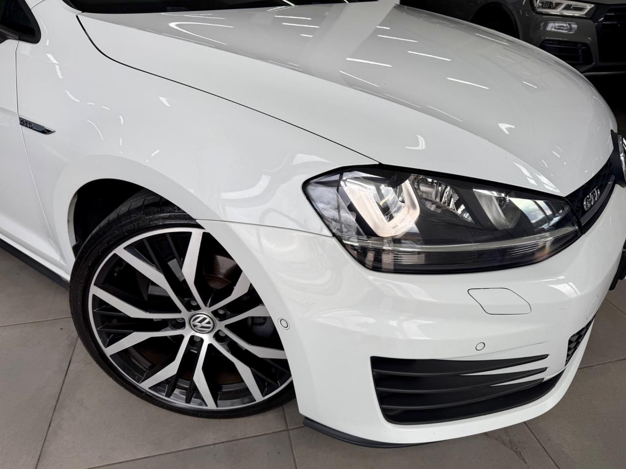 VW GOLF 7 GTD 2.0 TDI DSG 5p. FINANZIABILE