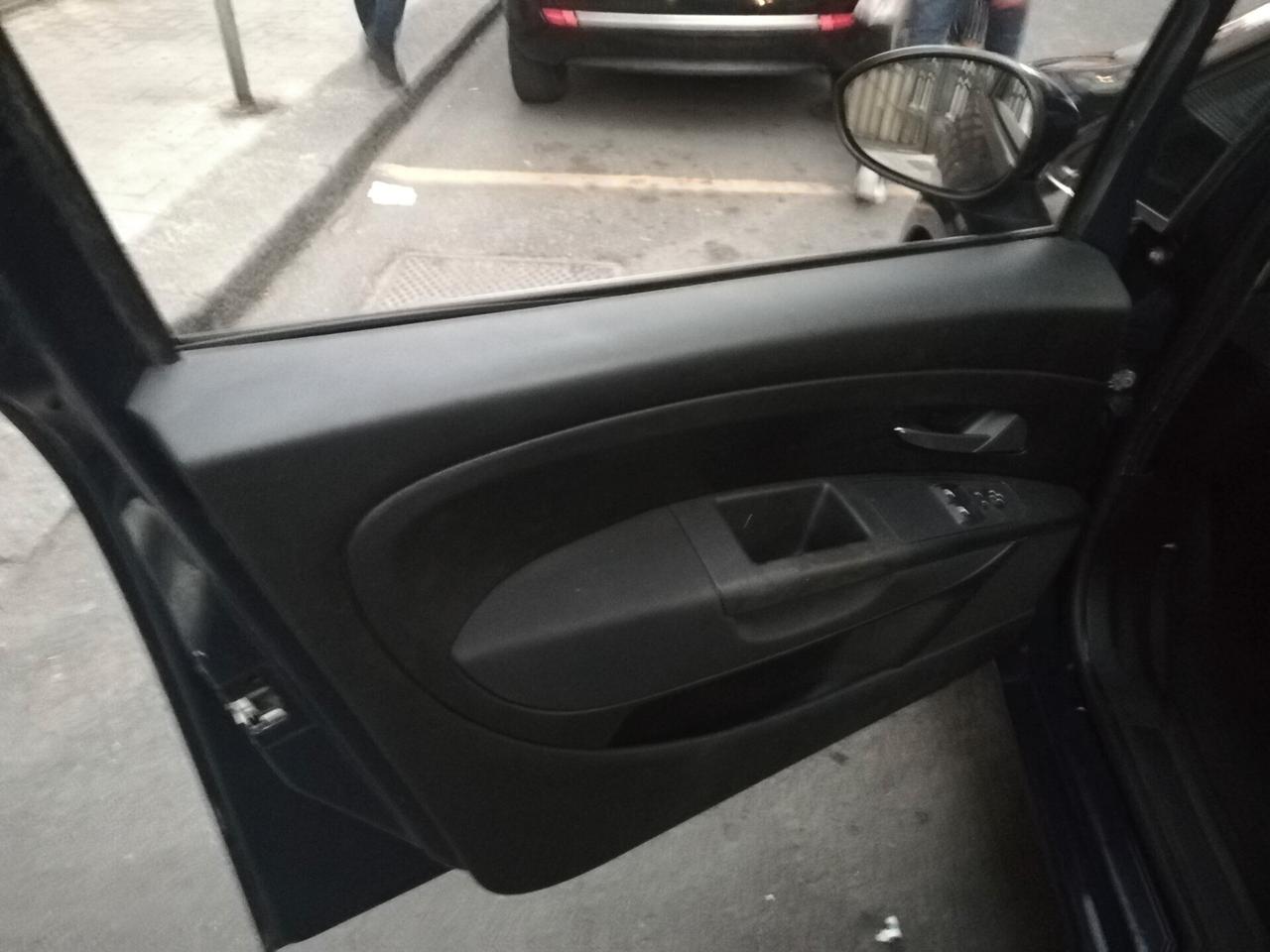 Fiat Grande Punto 1.3 MJT 75 CV 5 porte Dynamic