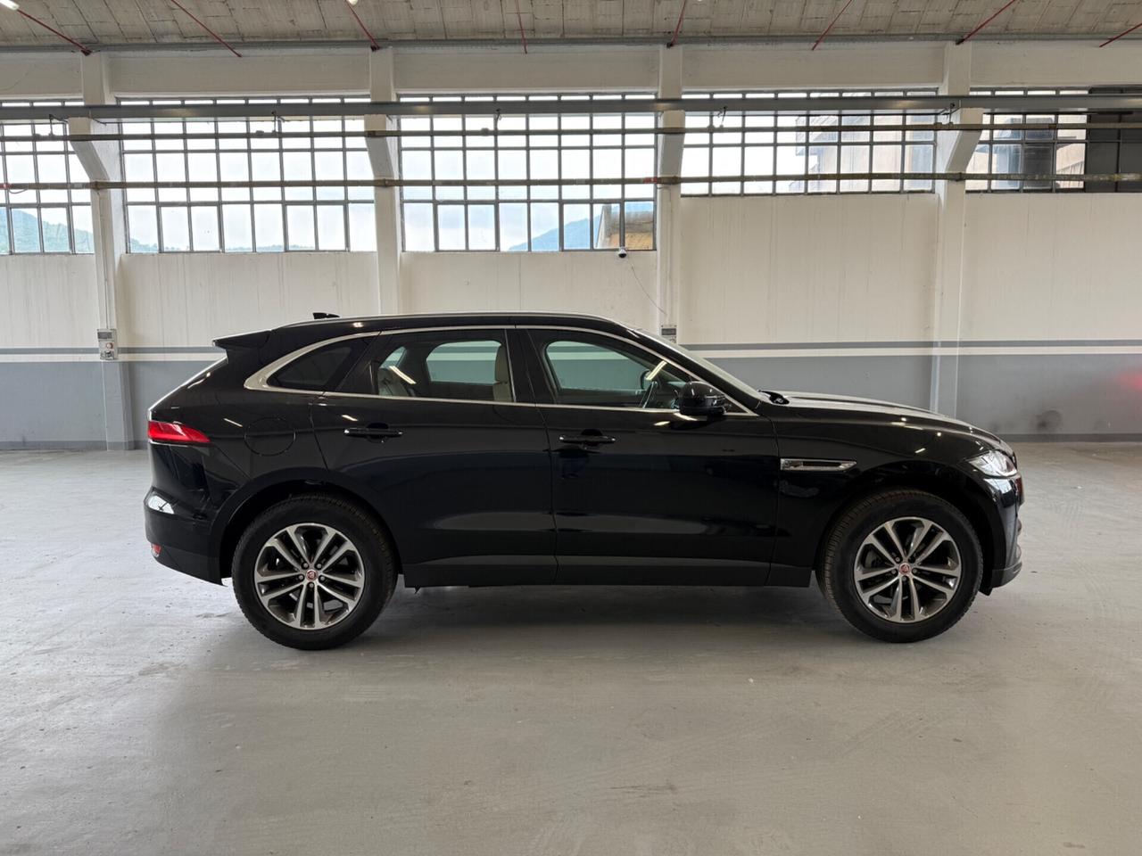 Jaguar F-Pace 2.0 D 180 CV 2016 euro6