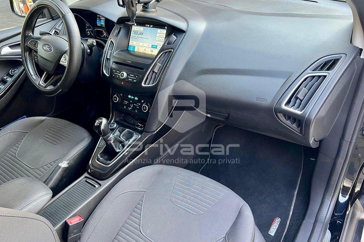 FORD Focus 1.6 120 CV GPL Titanium