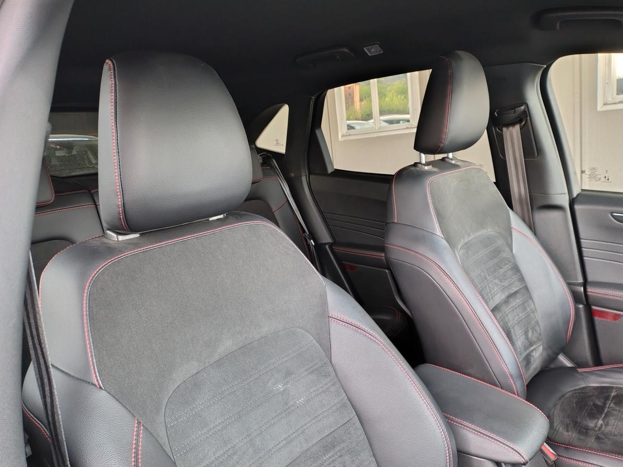Ford Kuga 2.0 EcoBlue 120CV aut. AWD ST-Line X