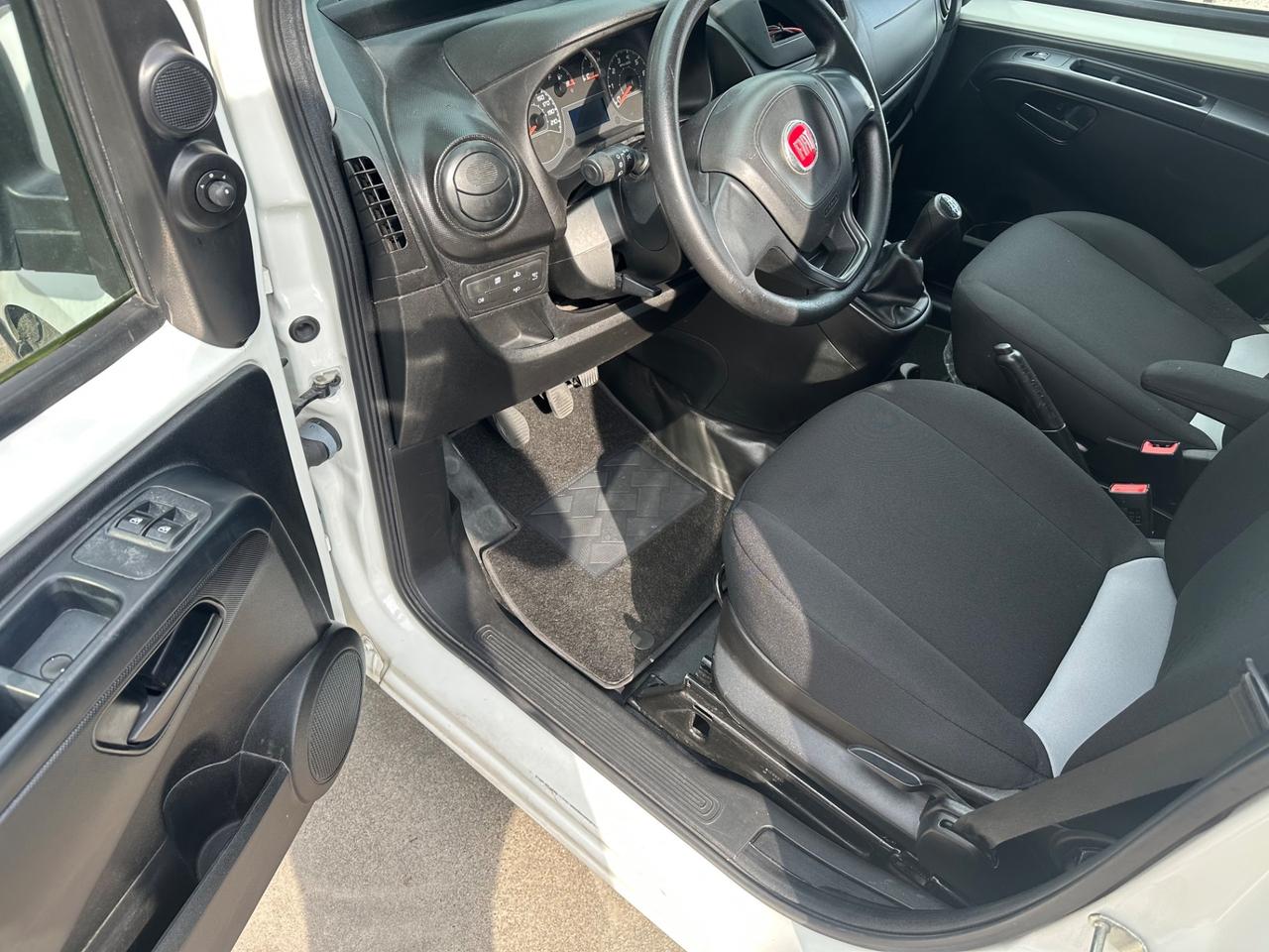 Fiat Fiorino 1.3 MJT 95CV Cargo SX