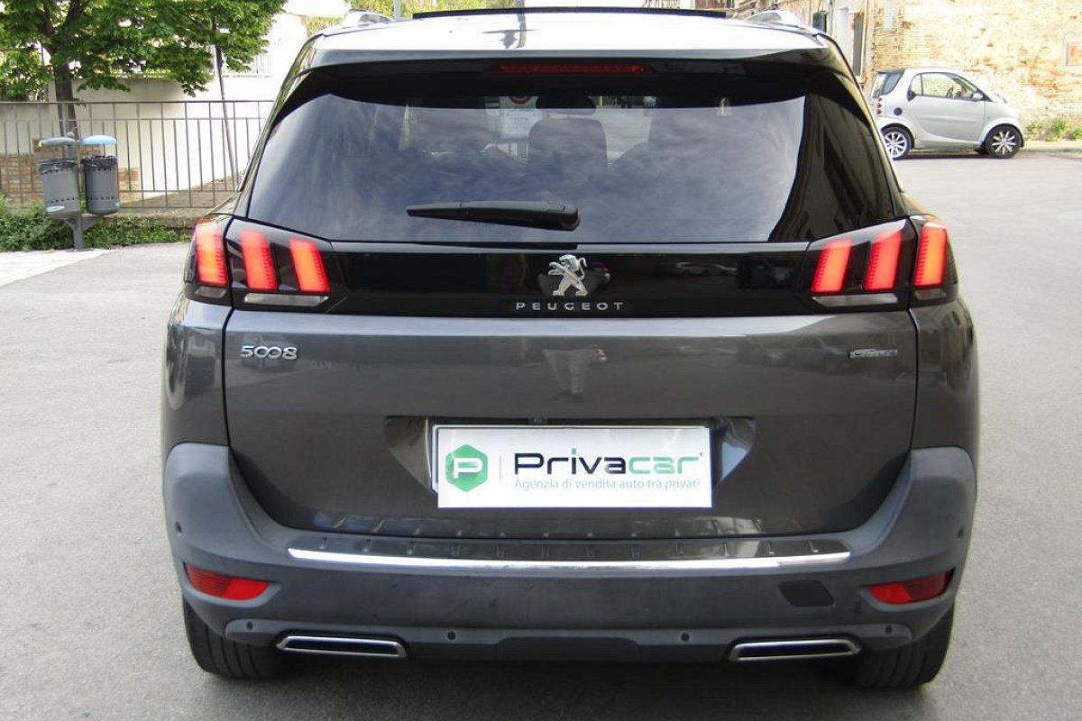 PEUGEOT 5008 BlueHDi 120 S&S EAT6 GT Line