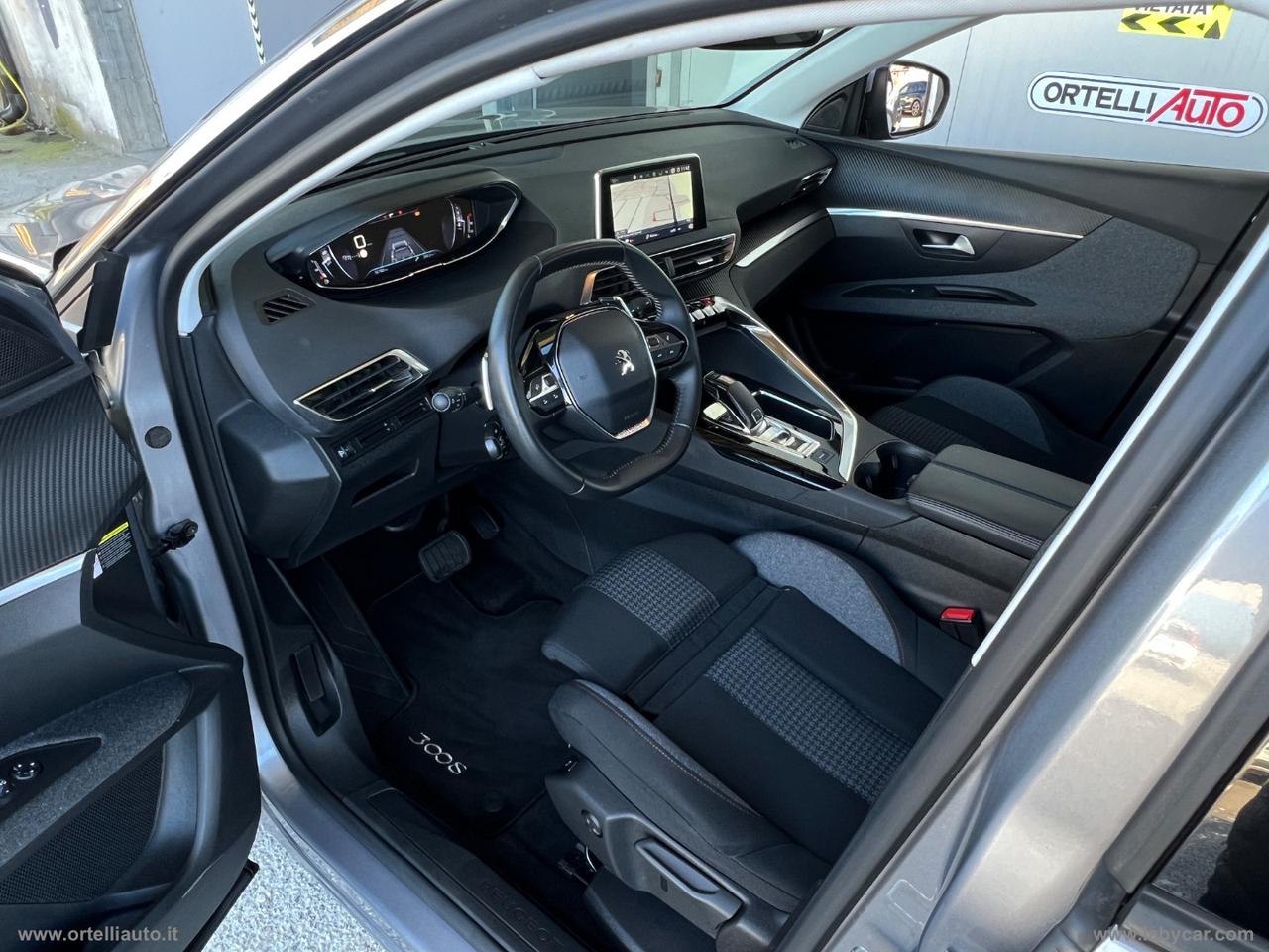 PEUGEOT 3008 BlueHDi 130 S&S EAT8 Business IVA DEDUCIBILE