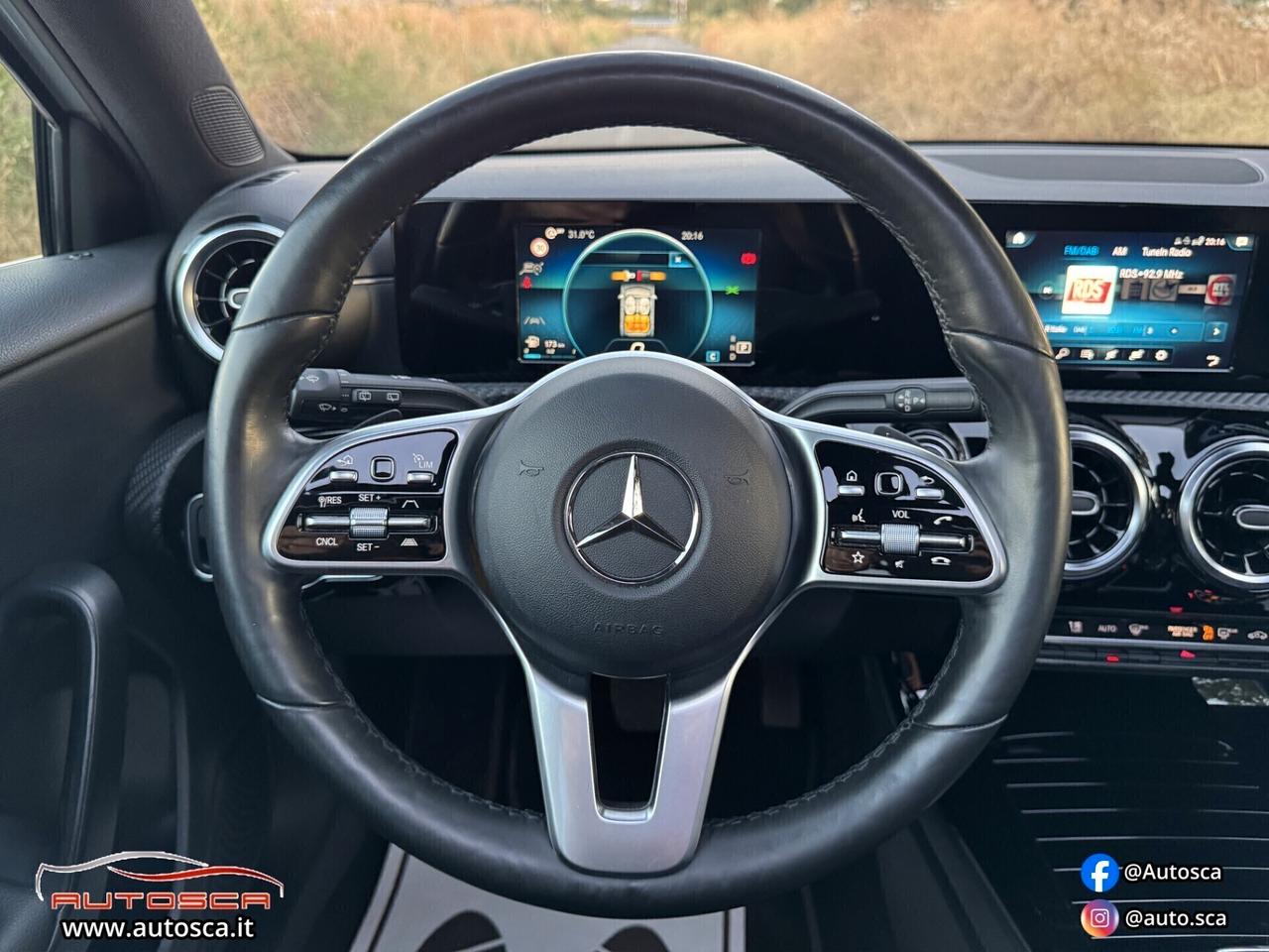 Mercedes Classe A 180 d Automatic TETTO-ACC-PELLE