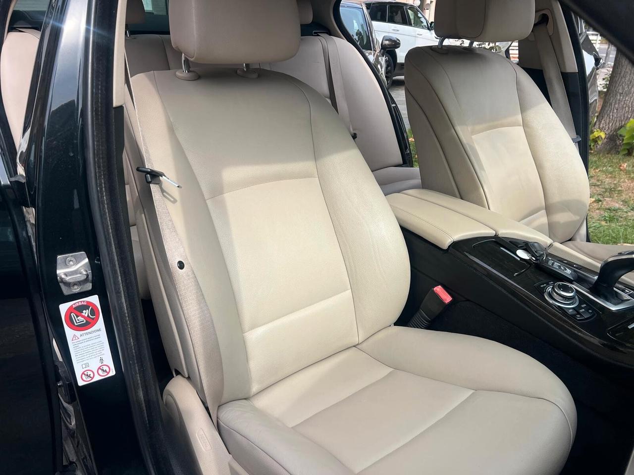 BMW 530 530d XDRIVE 258CV