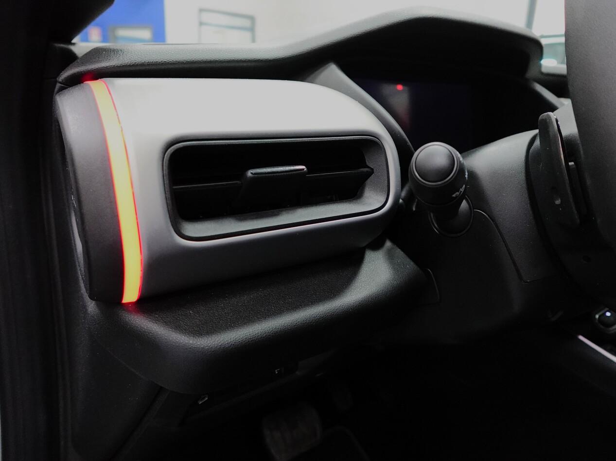 Jeep Avenger 1.2 E-HYBRID 110 CV EDCT6 MHEV SUMMIT