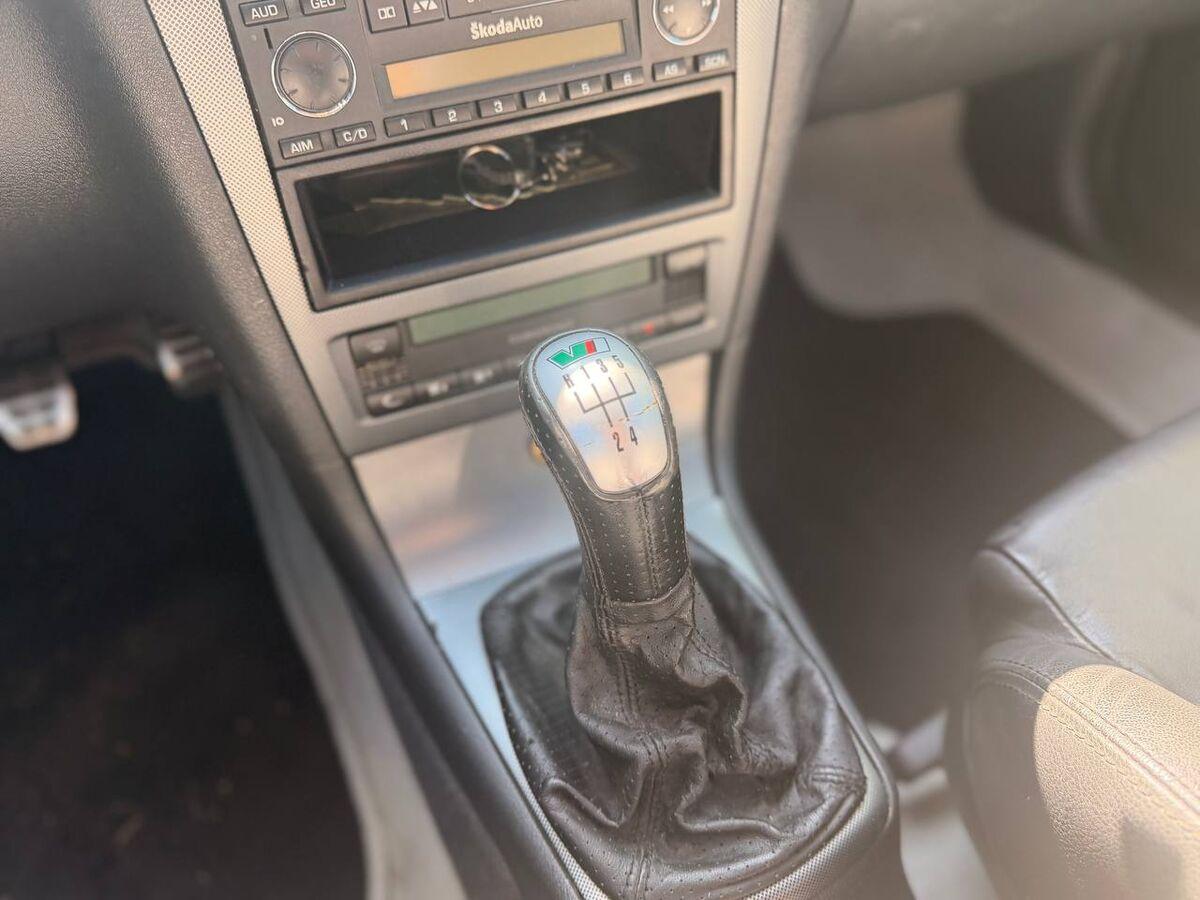 Skoda Octavia I 1997 Berlina Octavia 1.8t RS 180cv