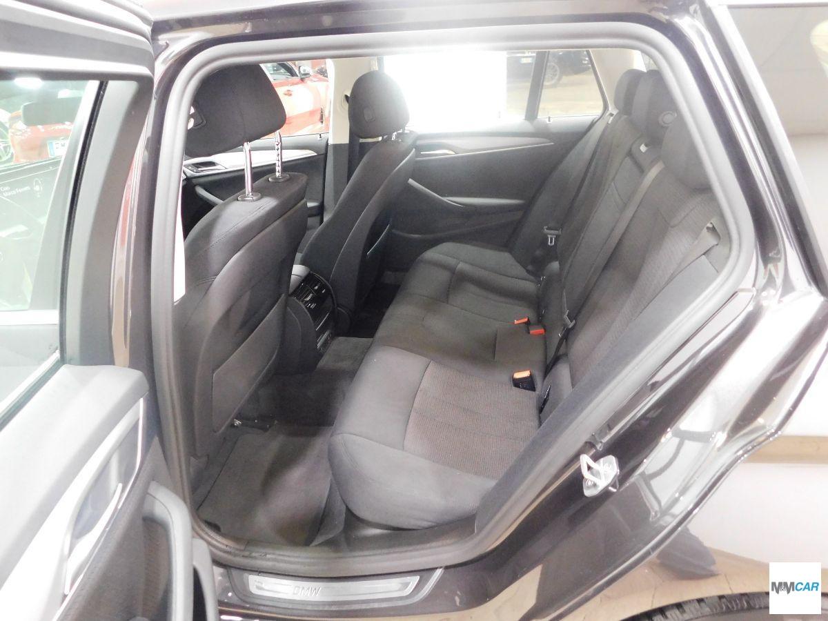 BMW - Serie 5 Touring - 520d 48V xDrive Business aut.