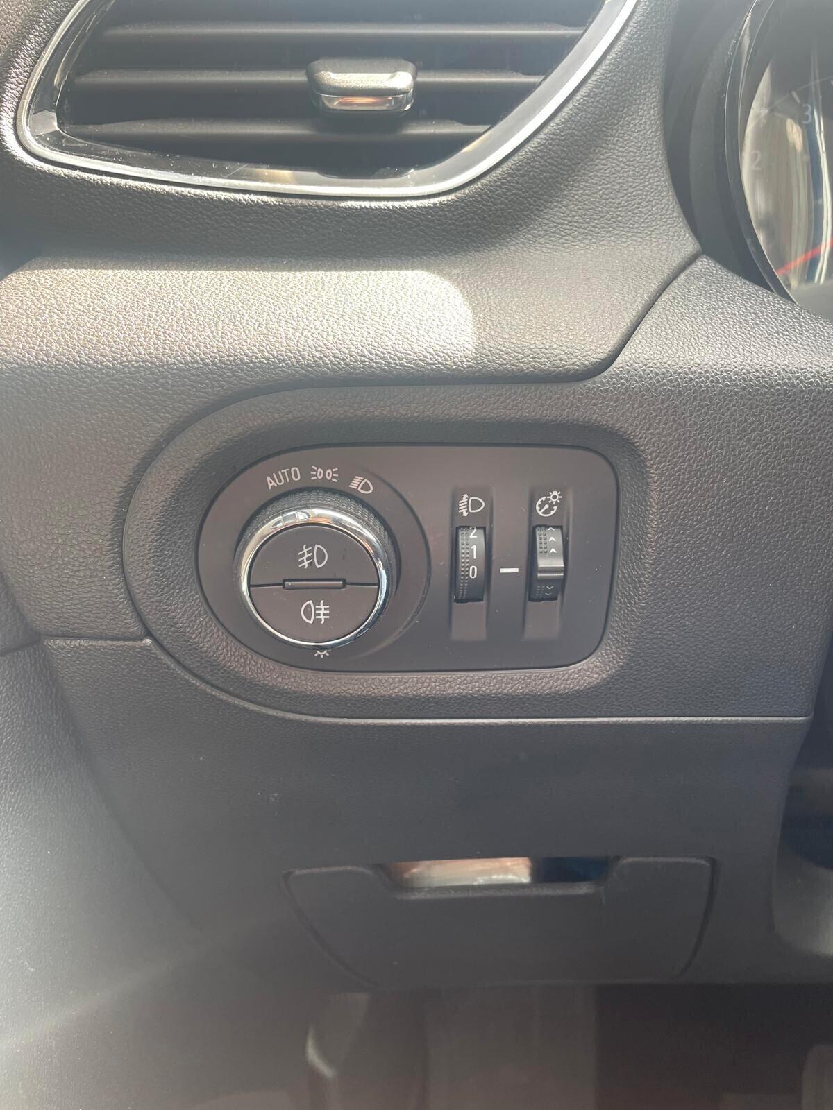 Opel Crossland X 1.5 Diesel 130cv