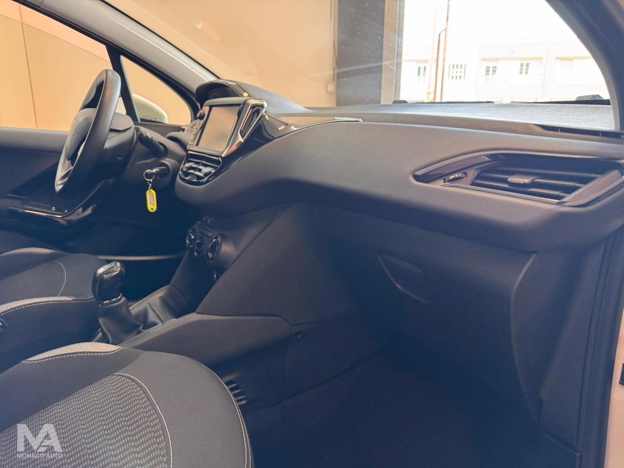 Peugeot 208 1.4 HDi 68 cv Active 2015