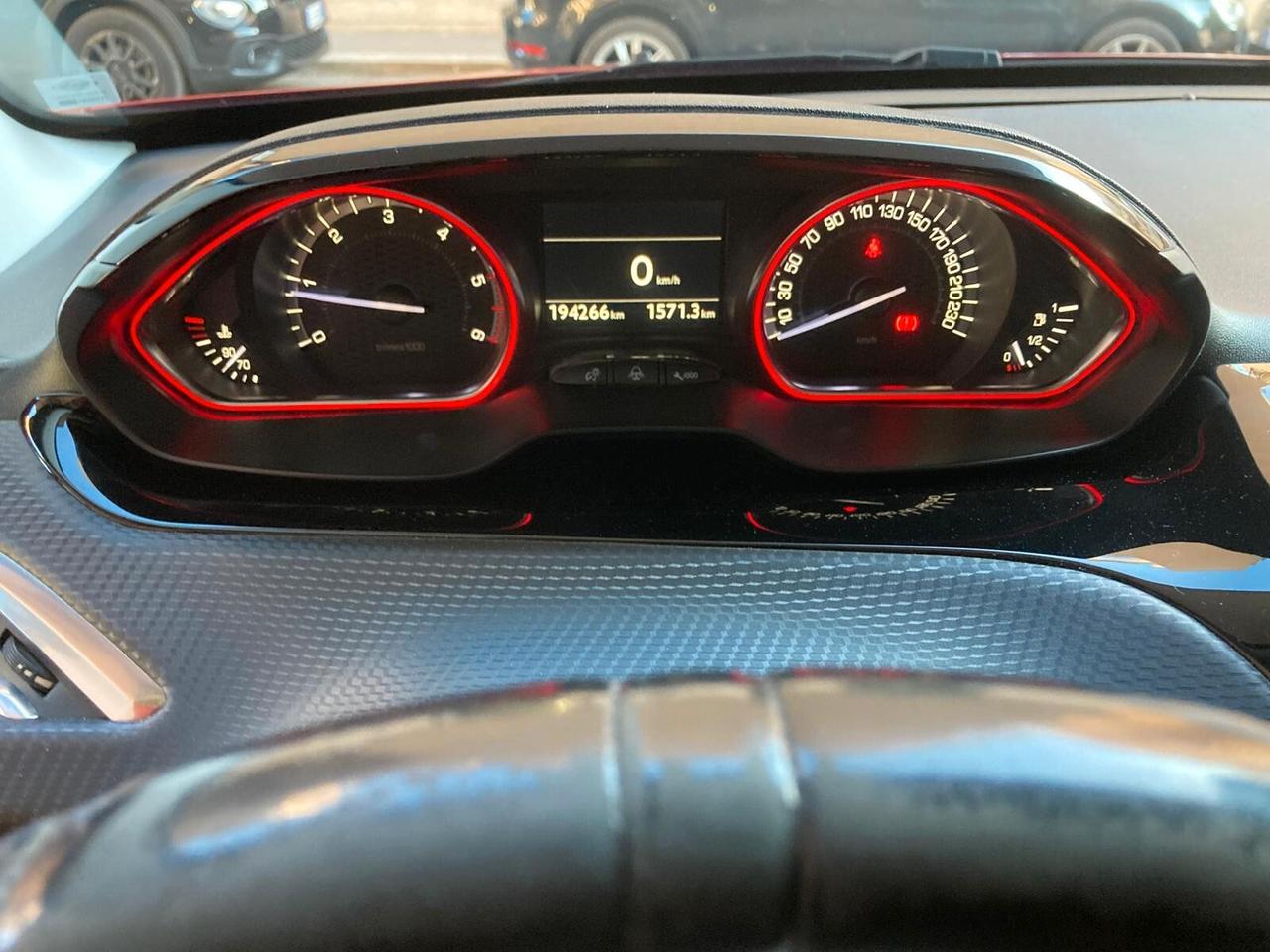 Peugeot 2008 1.6BlueHDi - IDEALE X NEOPATENTATI - 2017