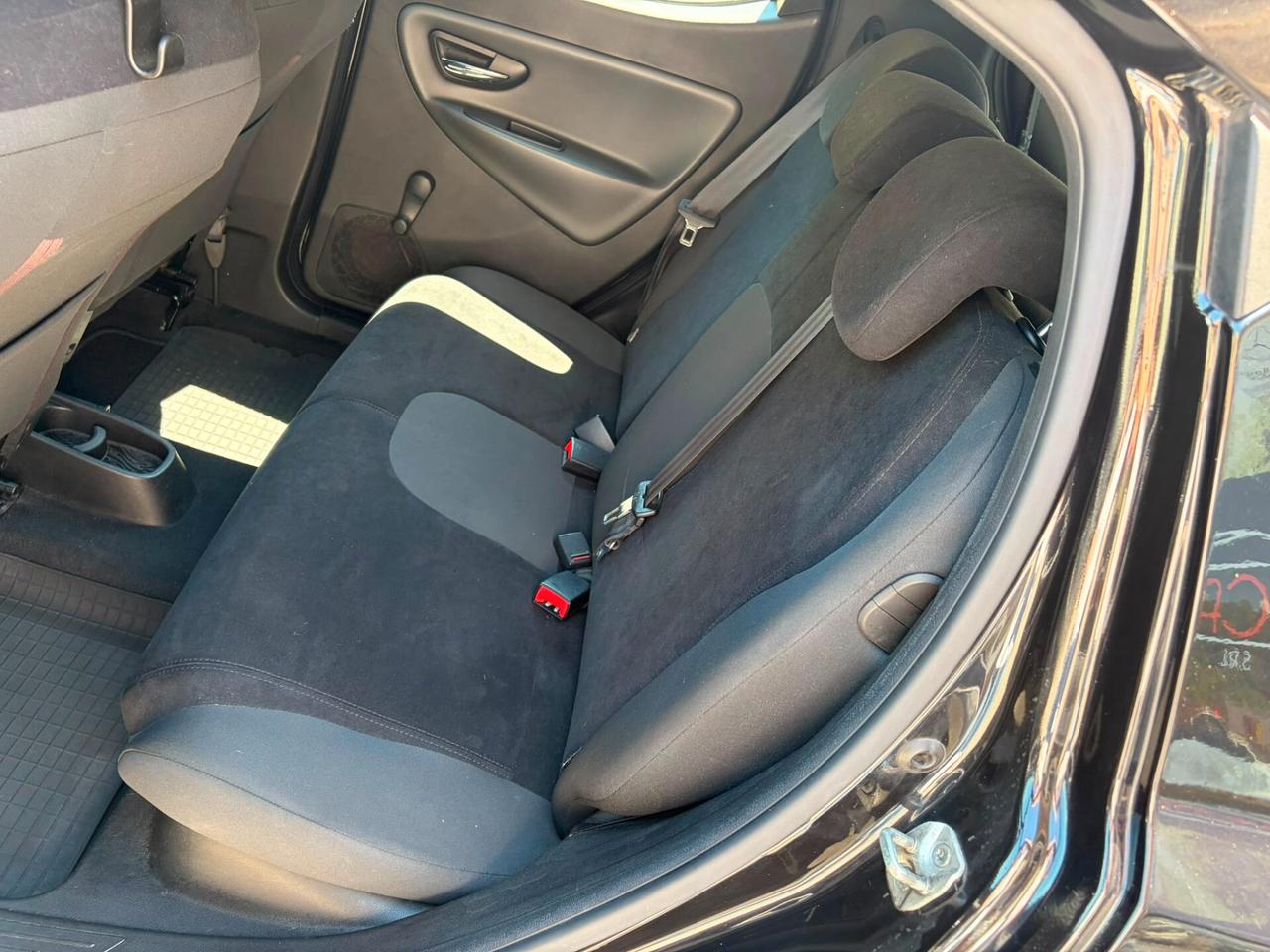 LANCIA YPSILON 1.2 GPL 5 PORTE ECOCHIC 94.000 KM