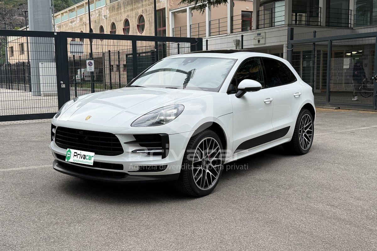 PORSCHE Macan 2.0