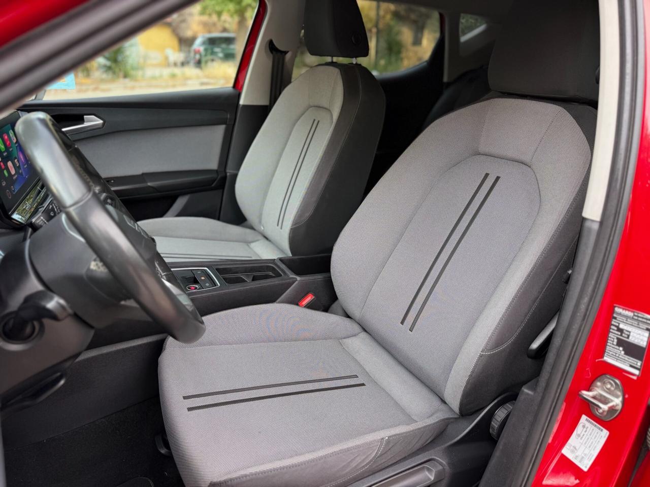 SEAT Leon 2021 2.0 TDI 115cv cambio manuale