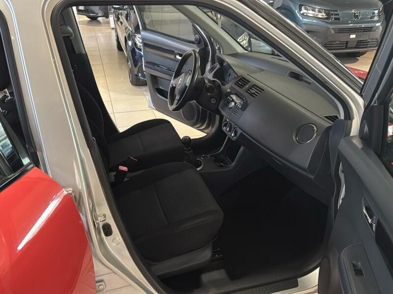 Suzuki Swift Swift 1.3 4x4 5p. GL