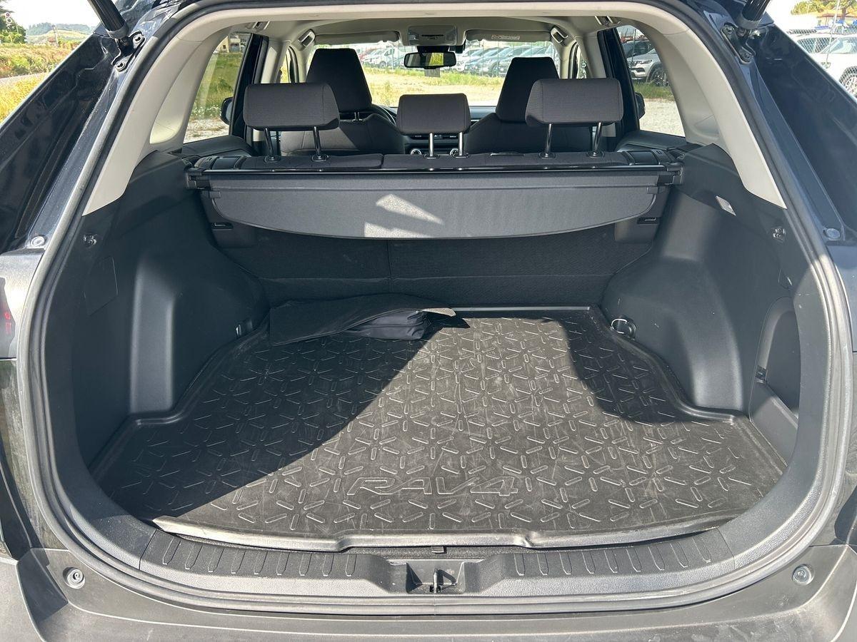 TOYOTA RAV4 5ª serie - RAV4 2.5 HV (218CV) E-CVT 2WD Active