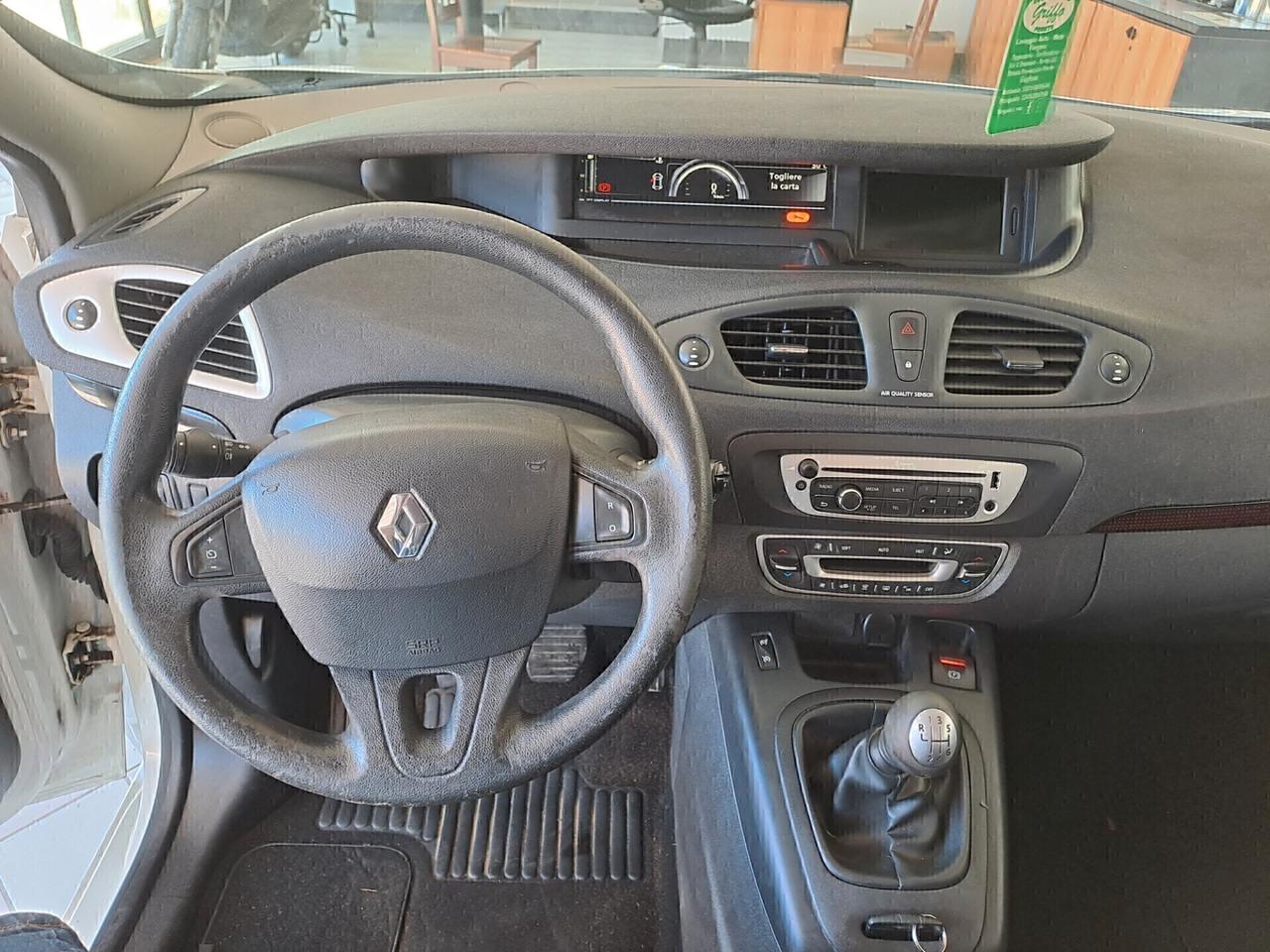 Renault Scénic XMod 1.5 dCi AUTOCARRO N1